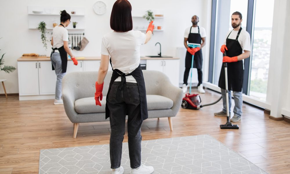Logement impeccable après nettoyage entre deux voyageurs, selon des standards hôteliers